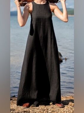 MEDIUM .  HALARA BOHO LINEN LIKE TEAR DROP CUT OUT MAXI DRESS